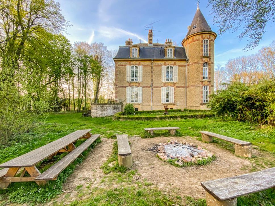 Private Castle With Park - Chateau Guillermo La Moncelle Exteriér fotografie