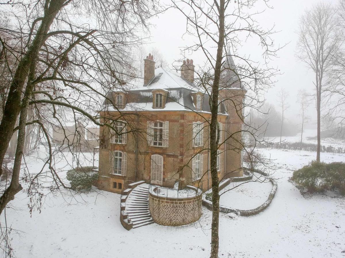 Private Castle With Park - Chateau Guillermo La Moncelle Exteriér fotografie